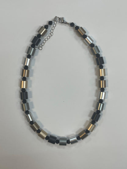 Oval Metallic - Necklace