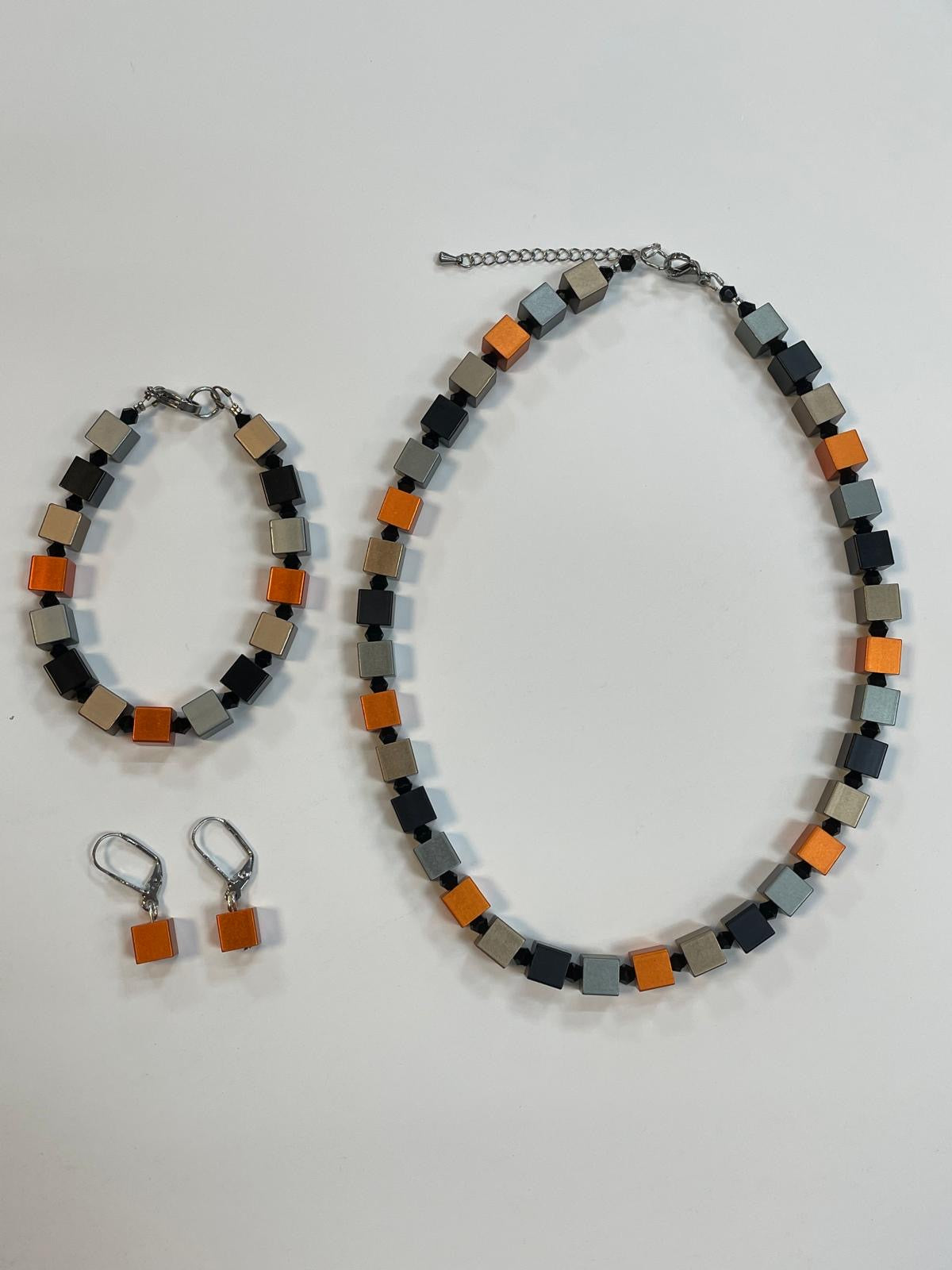 Geometric Autumn - Necklace